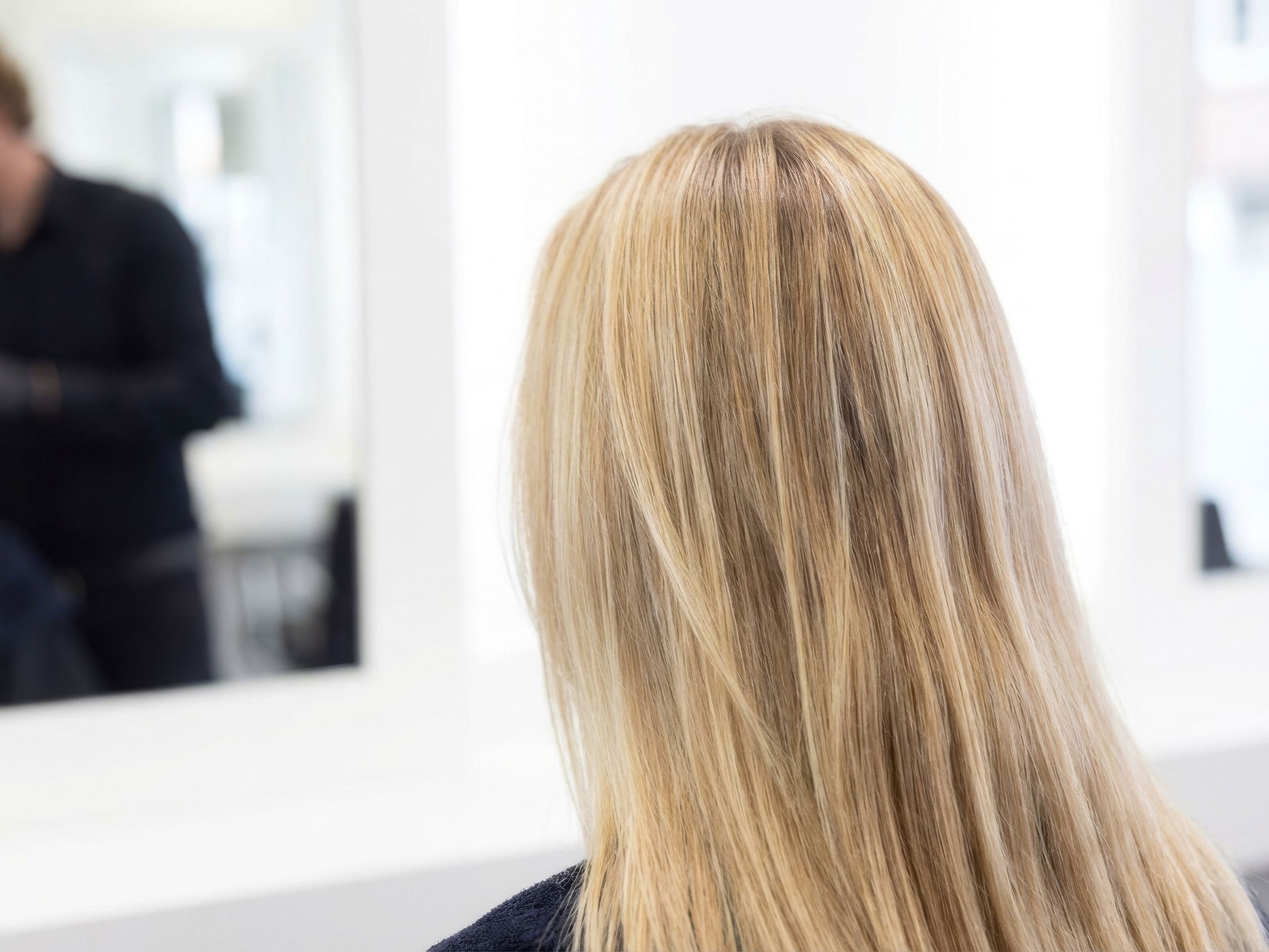 Glossing JAN WAGNER Haare Lifestyle      