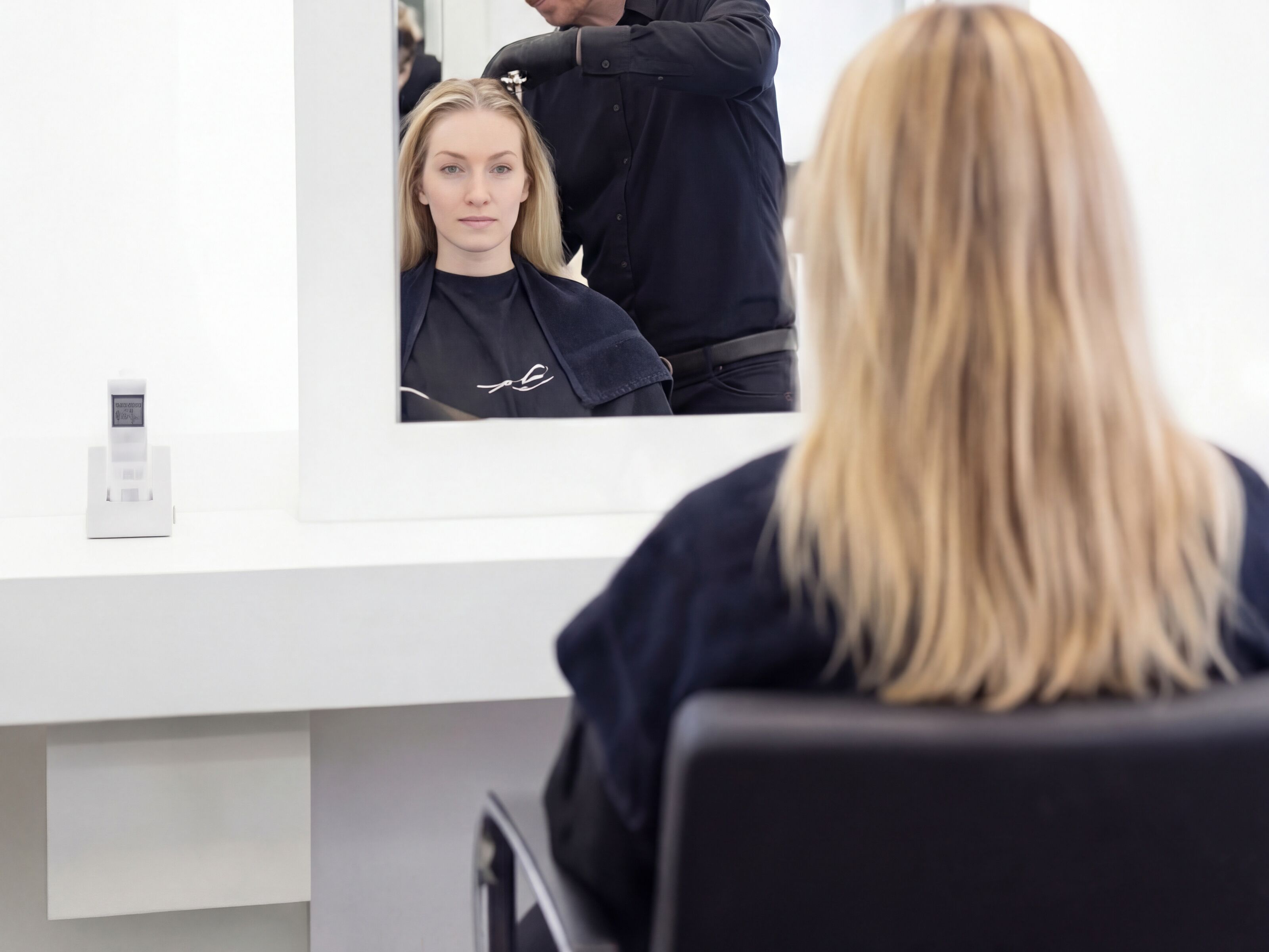 Kontur färben JAN WAGNER Haare Lifestyle      